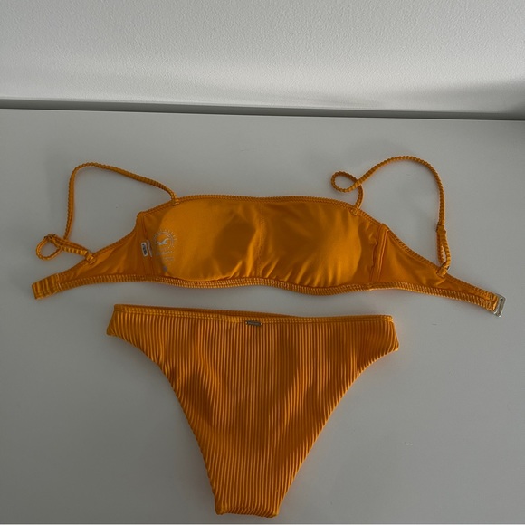 Mint Hollister bikini - Picture 3 of 5